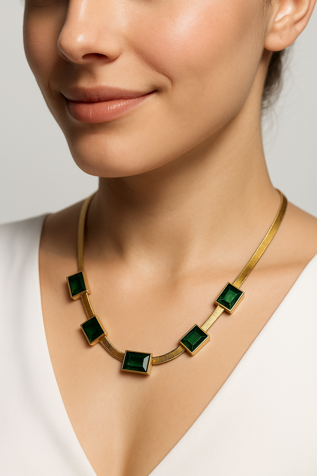 Elegant Emerald Green Geometric Necklace for Women | Anti Tarnish | Stainless Steel