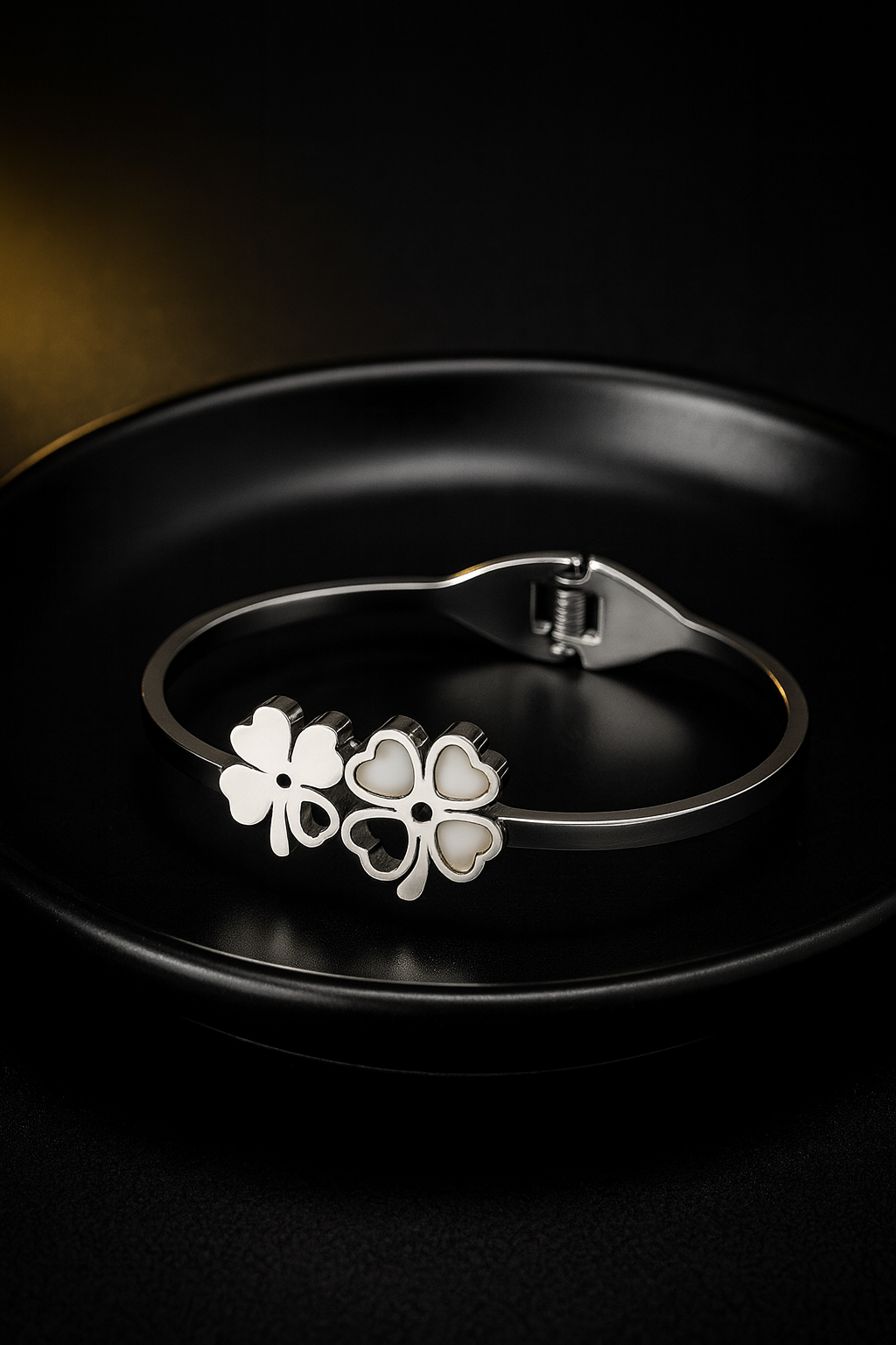 Silver Clover Charm Bangle | Anti Tarnish | Stainless Steel