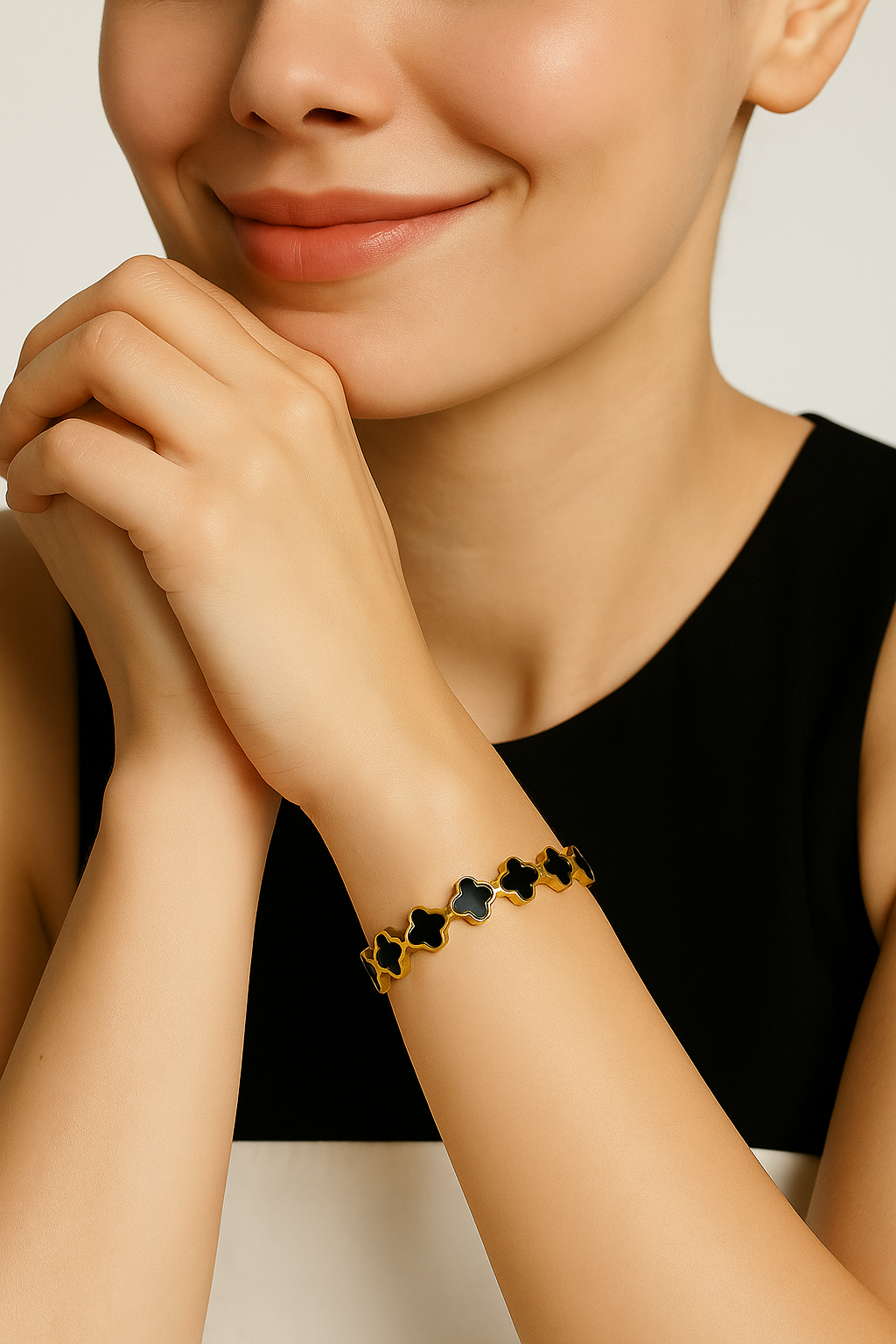 Gold Clover Cutout Bracelet for Women | Anti Tarnish | Stainless Steel