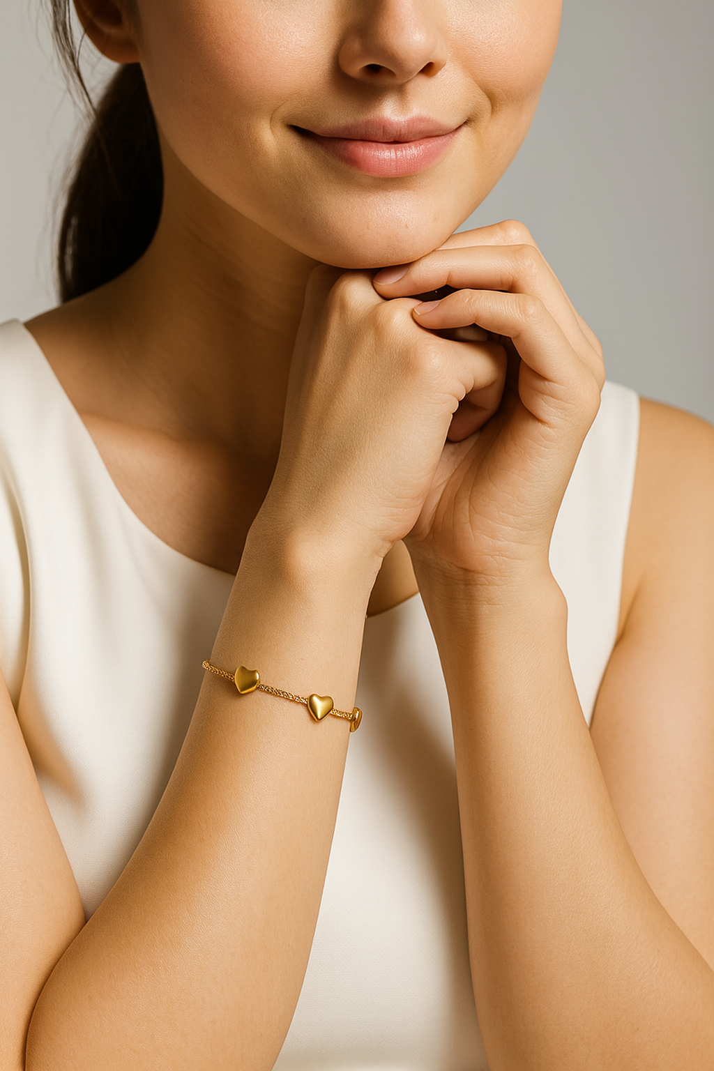 Gold Heart Charm Bracelet for Women | Anti Tarnish | Stainless Steel