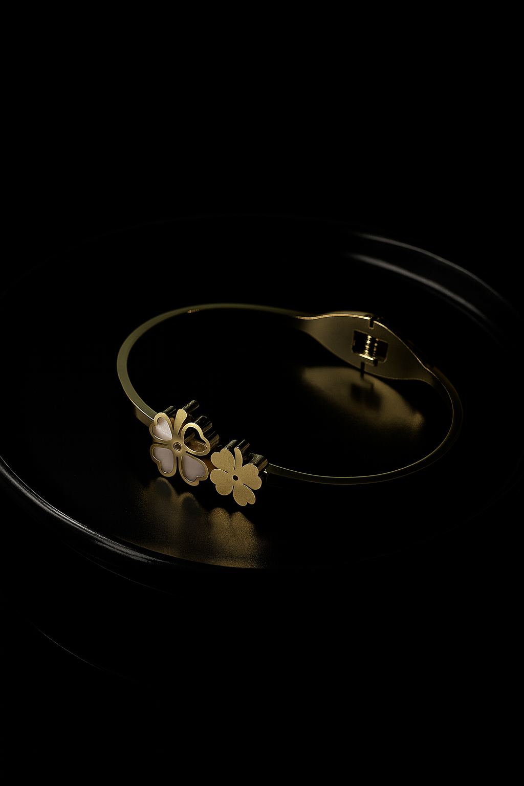 Rose Gold Clover Charm Bracelet | Anti Tarnish | Stainless Steel