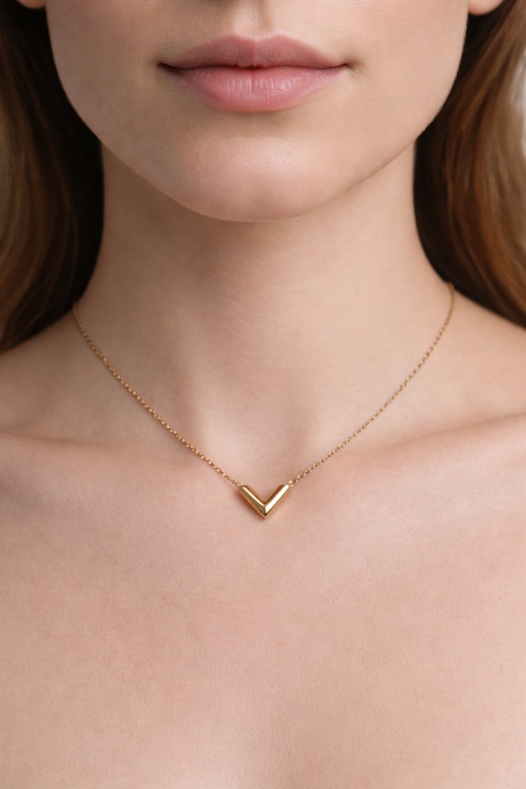 Minimal Gold V Shape Pendant Necklace for Women – Elegant Everyday Jewelry | Anti Tarnish - Stainless Steel