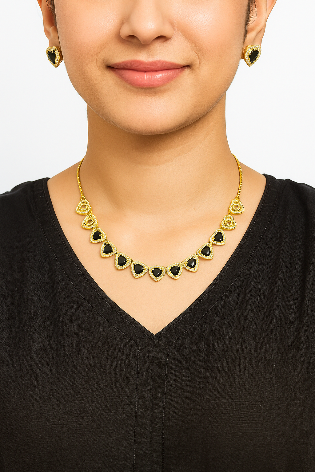 Elegant Black Heart Necklace & Earrings Set | Gold Plated | Sparkling Zircon Stones