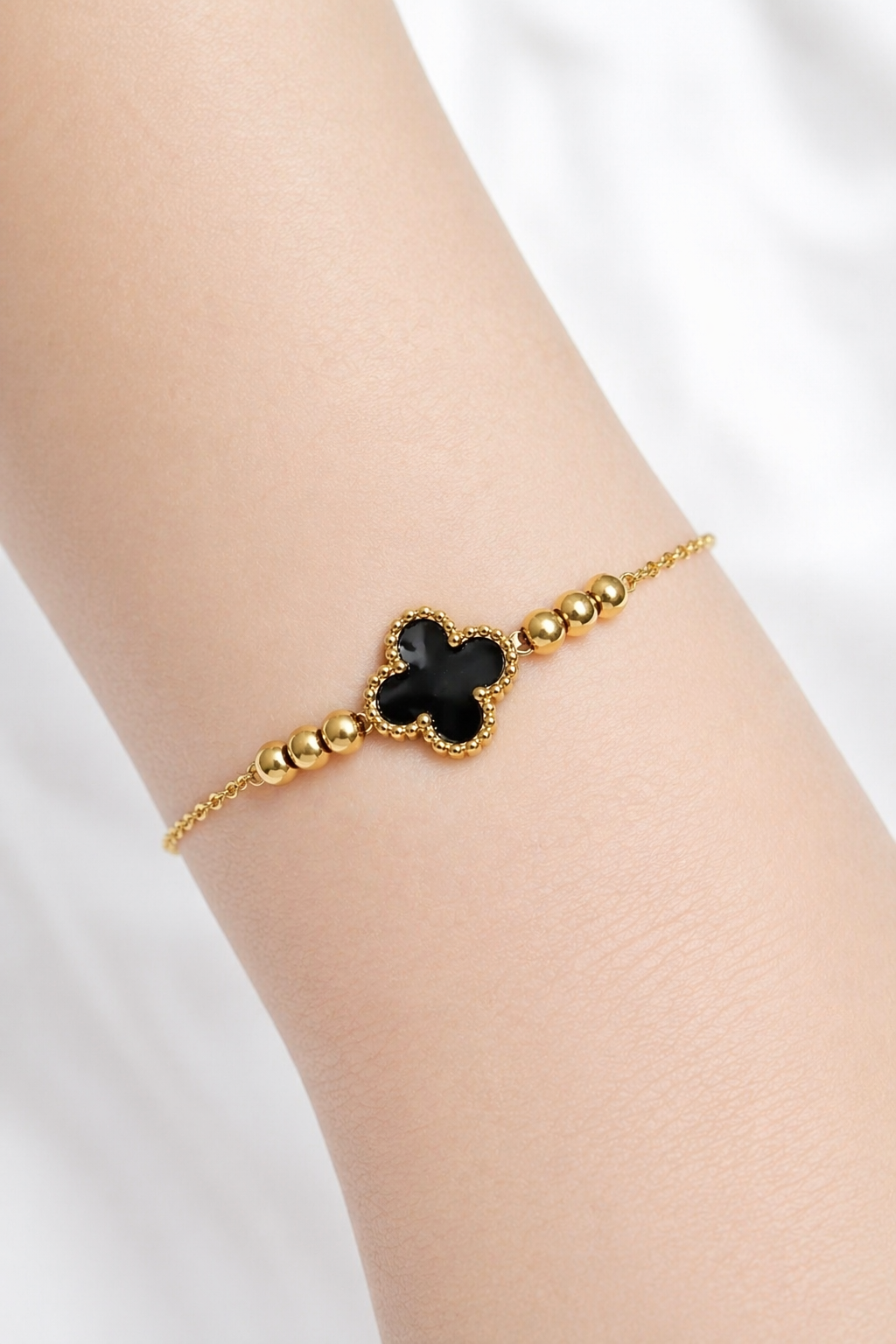 Gold Black Clover Bracelet for Women | Anti Tarnish - Stainless Steel