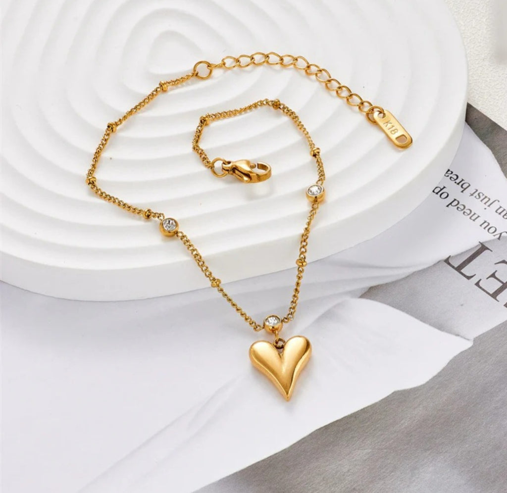 Gold Heart Charm Bracelet | Anti Tarnish - Stainless Steel