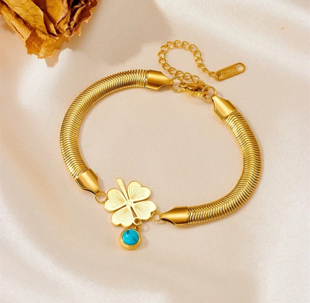 Gold Clover Charm Bracelet | Anti Tarnish - Stainless Steel