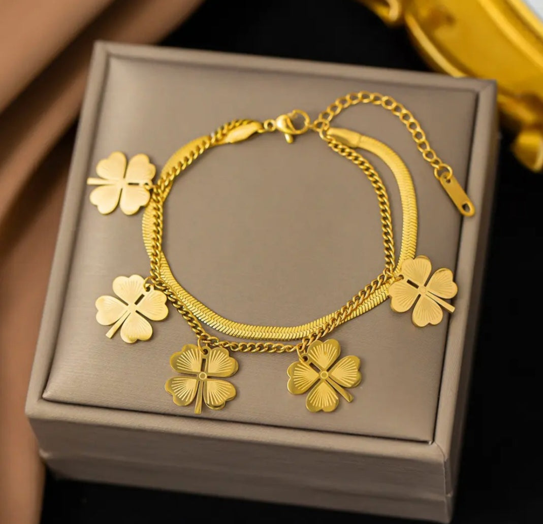 Gold Clover Charm Bracelet | Anti Tarnish - Stainless Steel