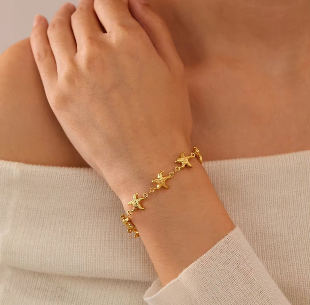 Starfish Charm Bracelet | Anti Tarnish - Stainless Steel