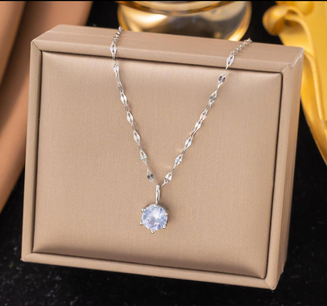 Silver Solitaire Crystal Necklace | Anti Tarnish - Stainless Steel
