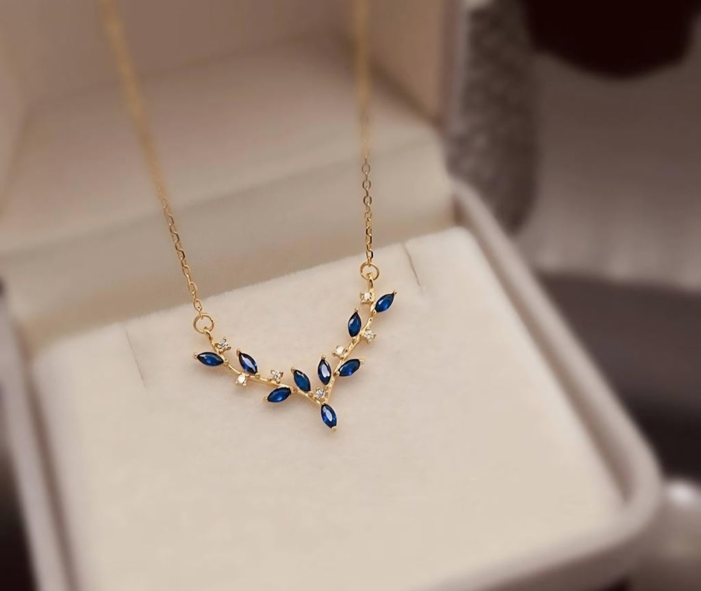 Sapphire Leaf Necklace - Anti Tarnish - Stainless Steel