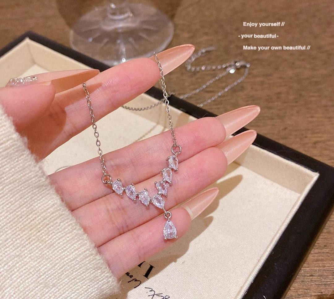 Crystal Drop Necklace - Anti Tarnish - Stainless Steel