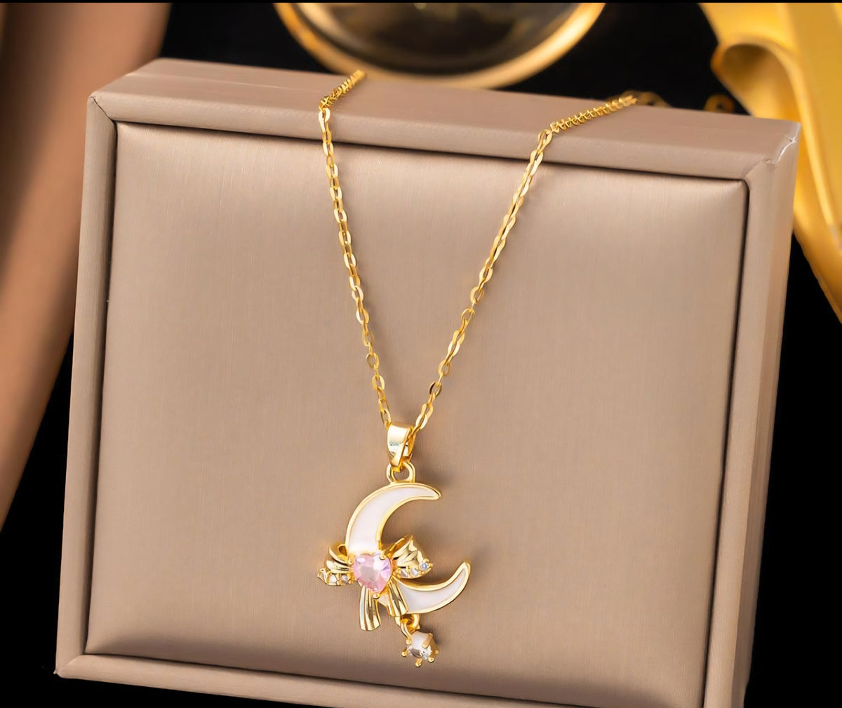 Moon Heart Necklace - Anti Tarnish - Stainless Steel