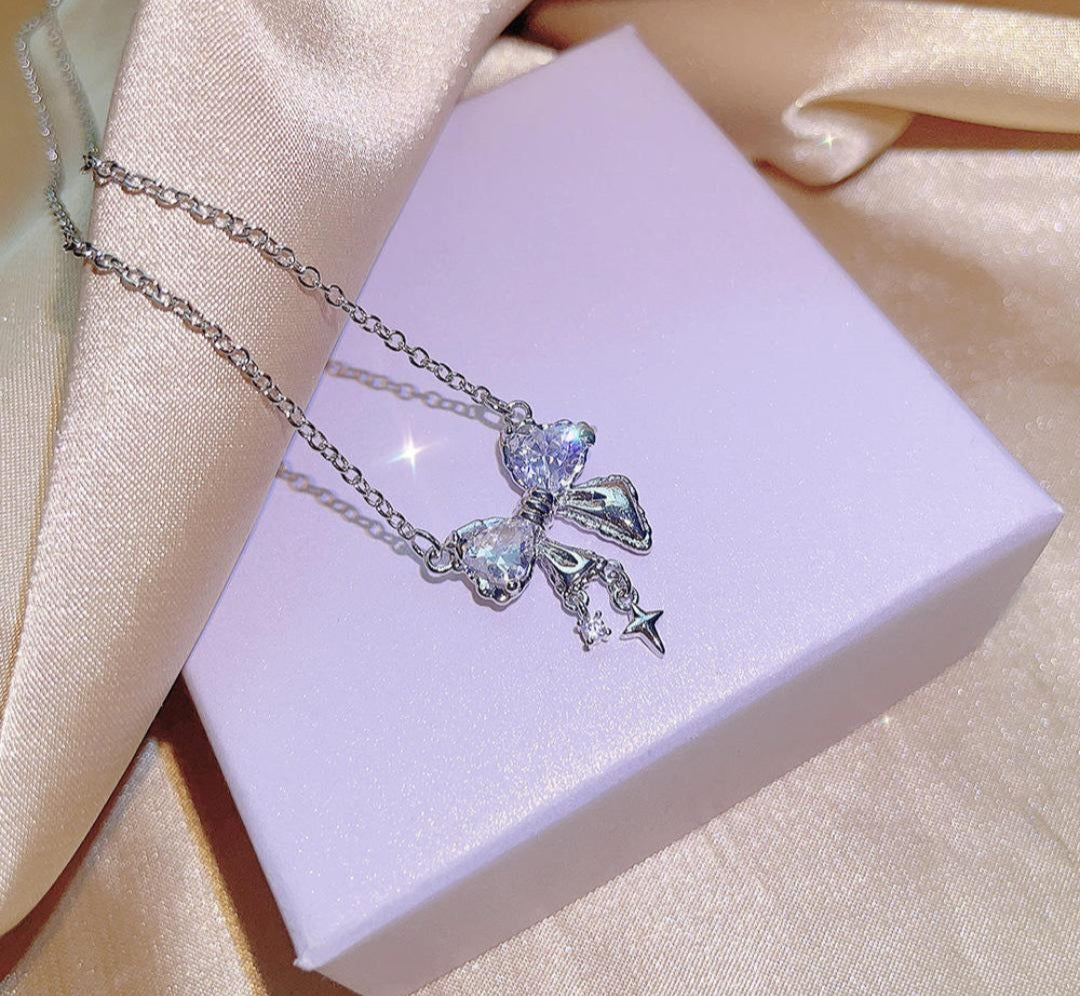 Crystal Bow Necklace - Anti Tarnish - Stainless Steel