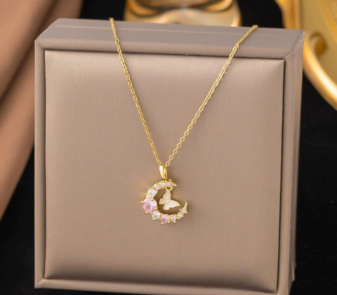 Butterfly Moon Necklace - Anti Tarnish - Stainless Steel