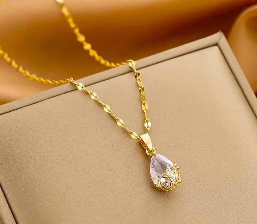 Crystal Teardrop Necklace - Anti Tarnish - Stainless Steel