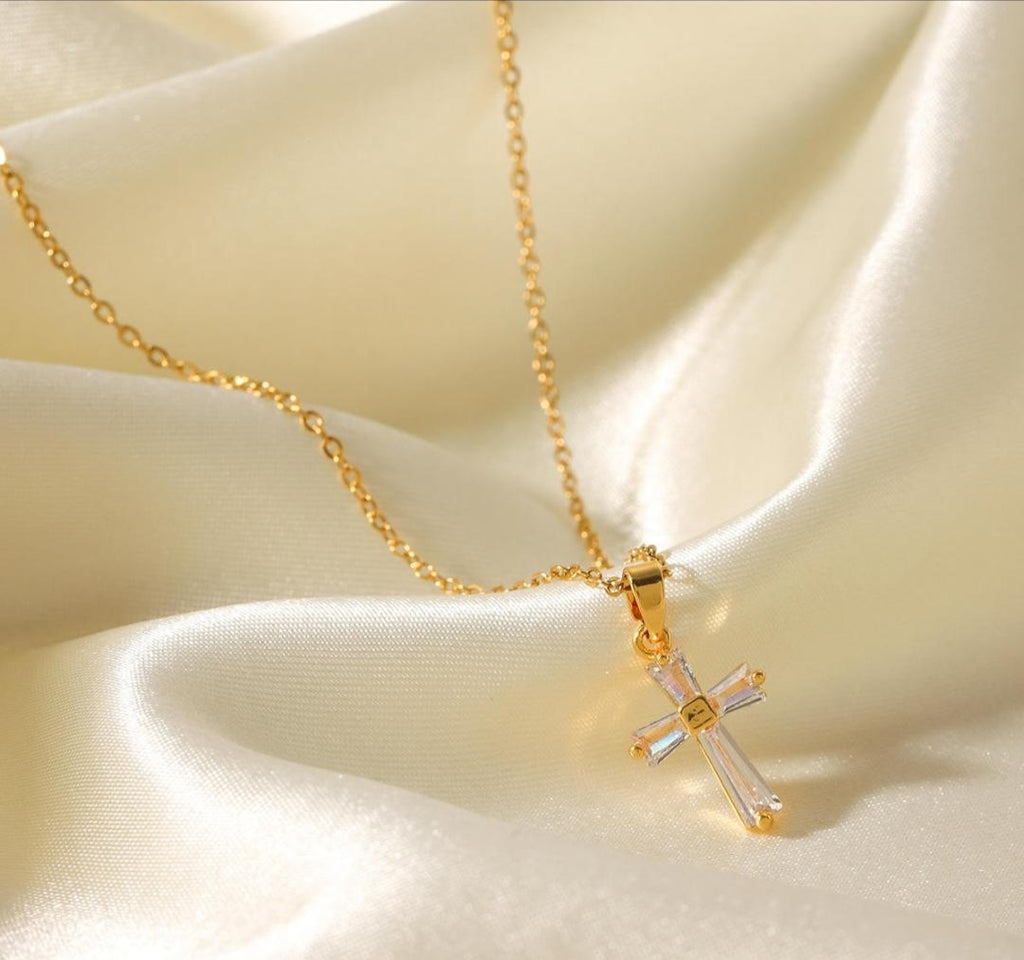 Crystal Cross Necklace - Anti Tarnish - Stainless Steel